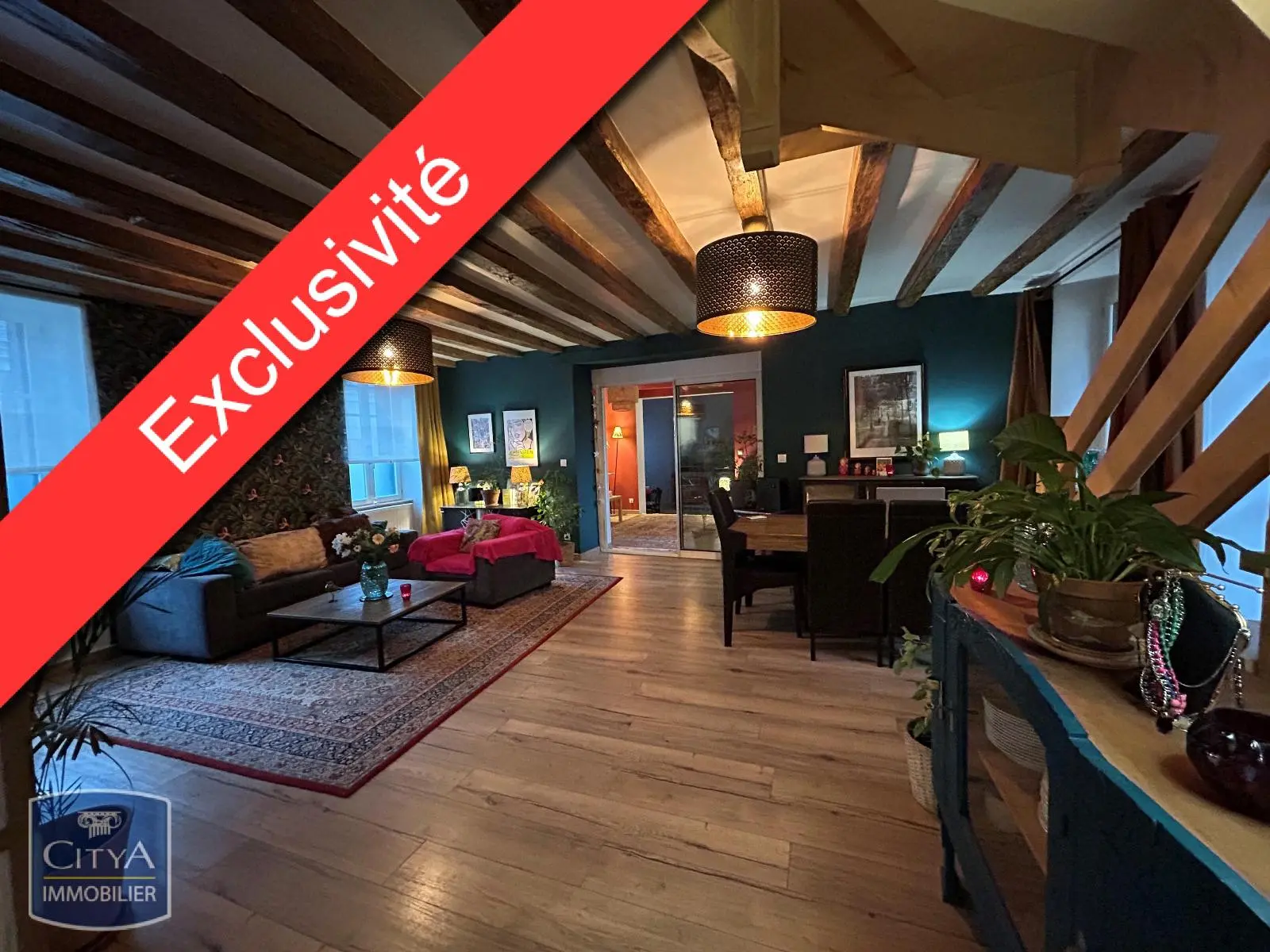 Photo 1 Maison 7 pièces 167m²