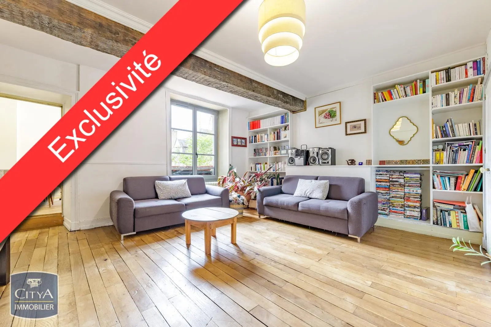 Photo 1 Maison 10 pièces 330m²