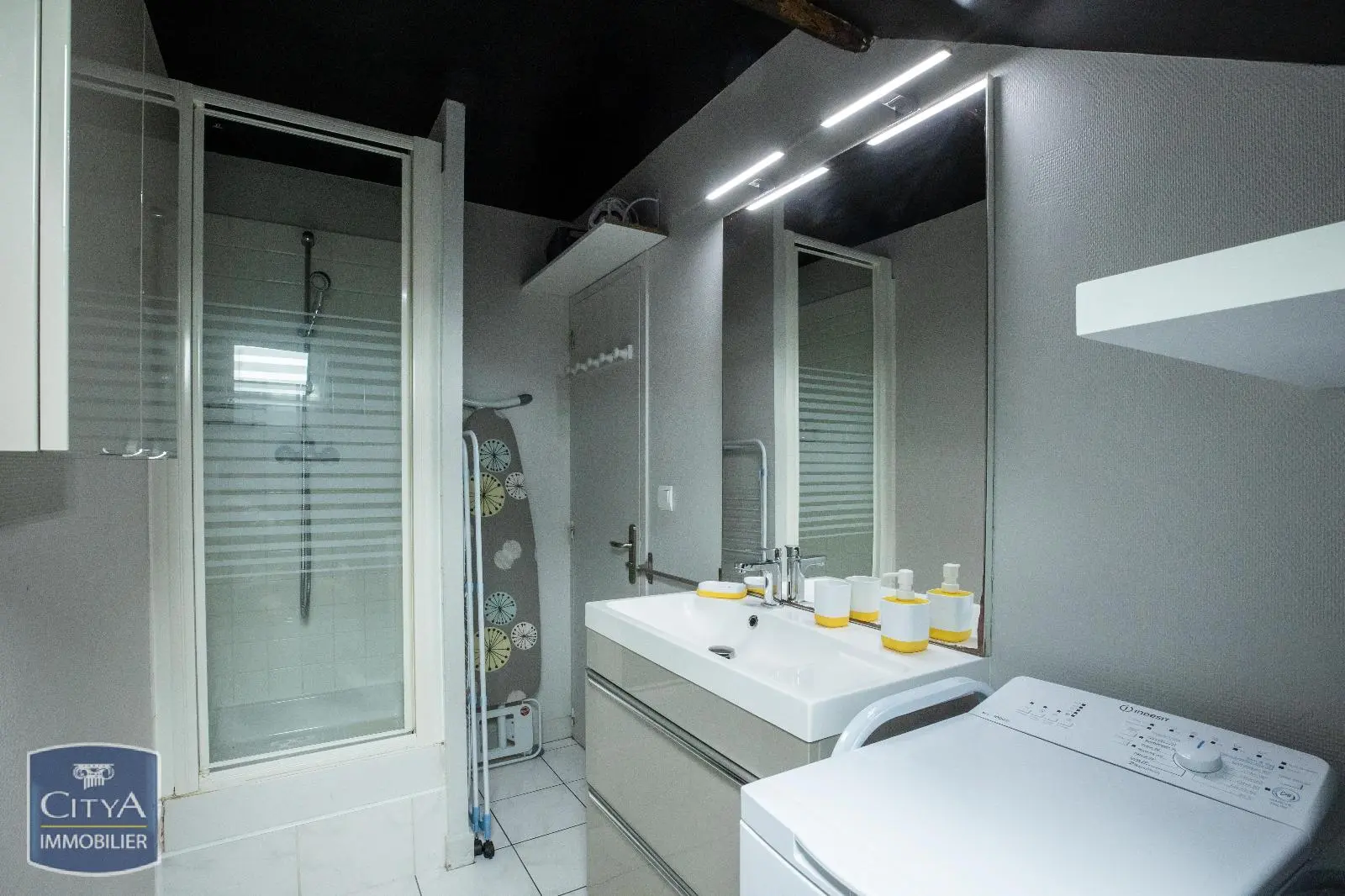 Photo 15 Immeuble 900m²