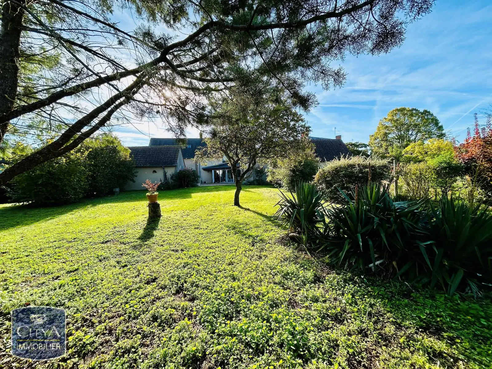 Photo 2 Maison 8 pièces 145m²