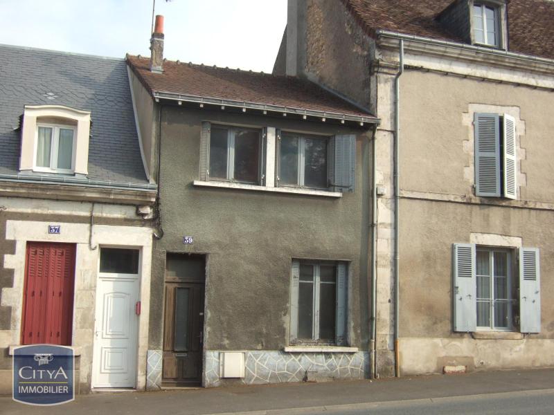 A vendre petite maison de ville à rénover à Le Blanc, façade avant