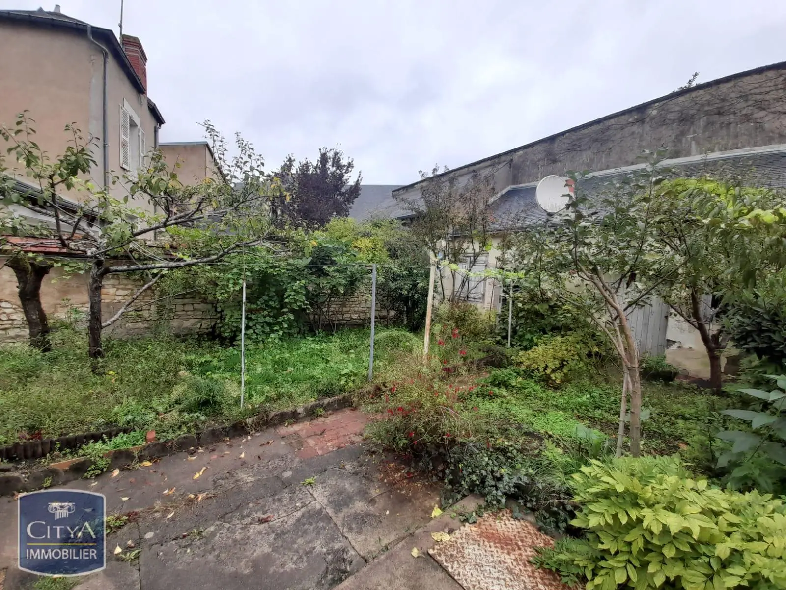 Vente maison Châteauroux (36000) 9 pièces 120m², 131 500€ Citya