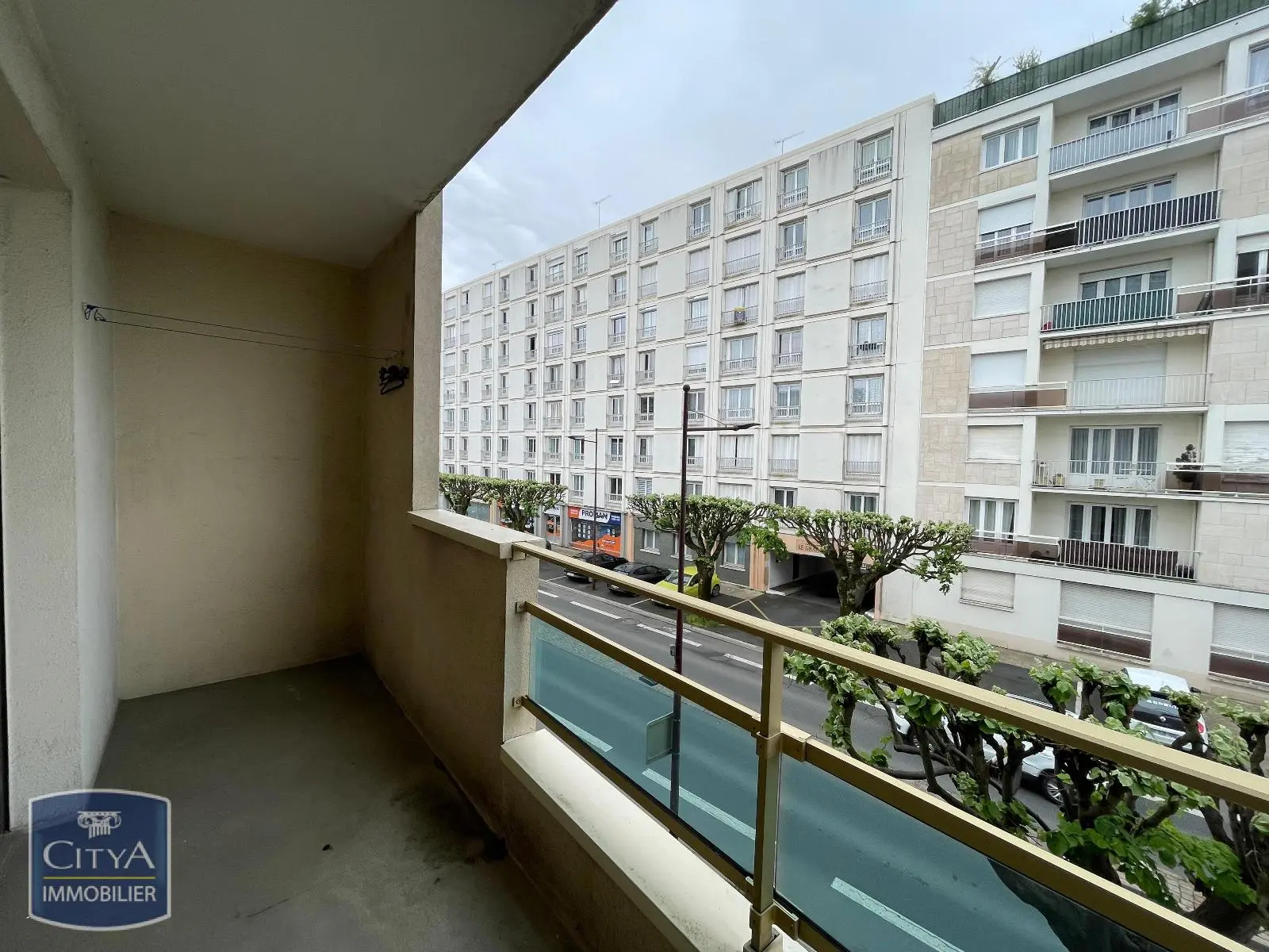 Photo 2 Appartement 1 pièce 25m²