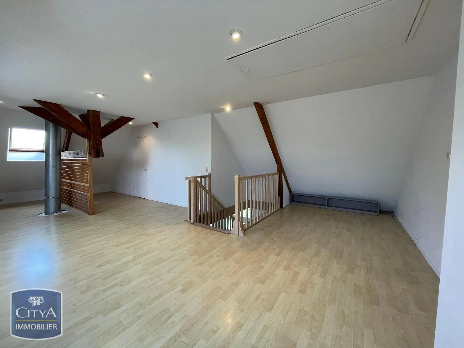 Photo 16 Maison 8 pièces 190m²