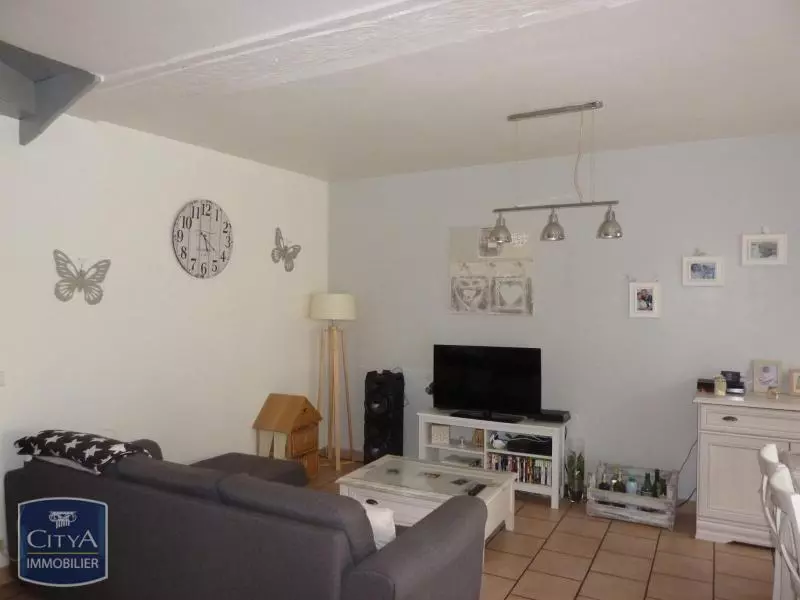 Illustration pour Maison 3 pièces 78m² Photo Maison 3 pièces 78m²