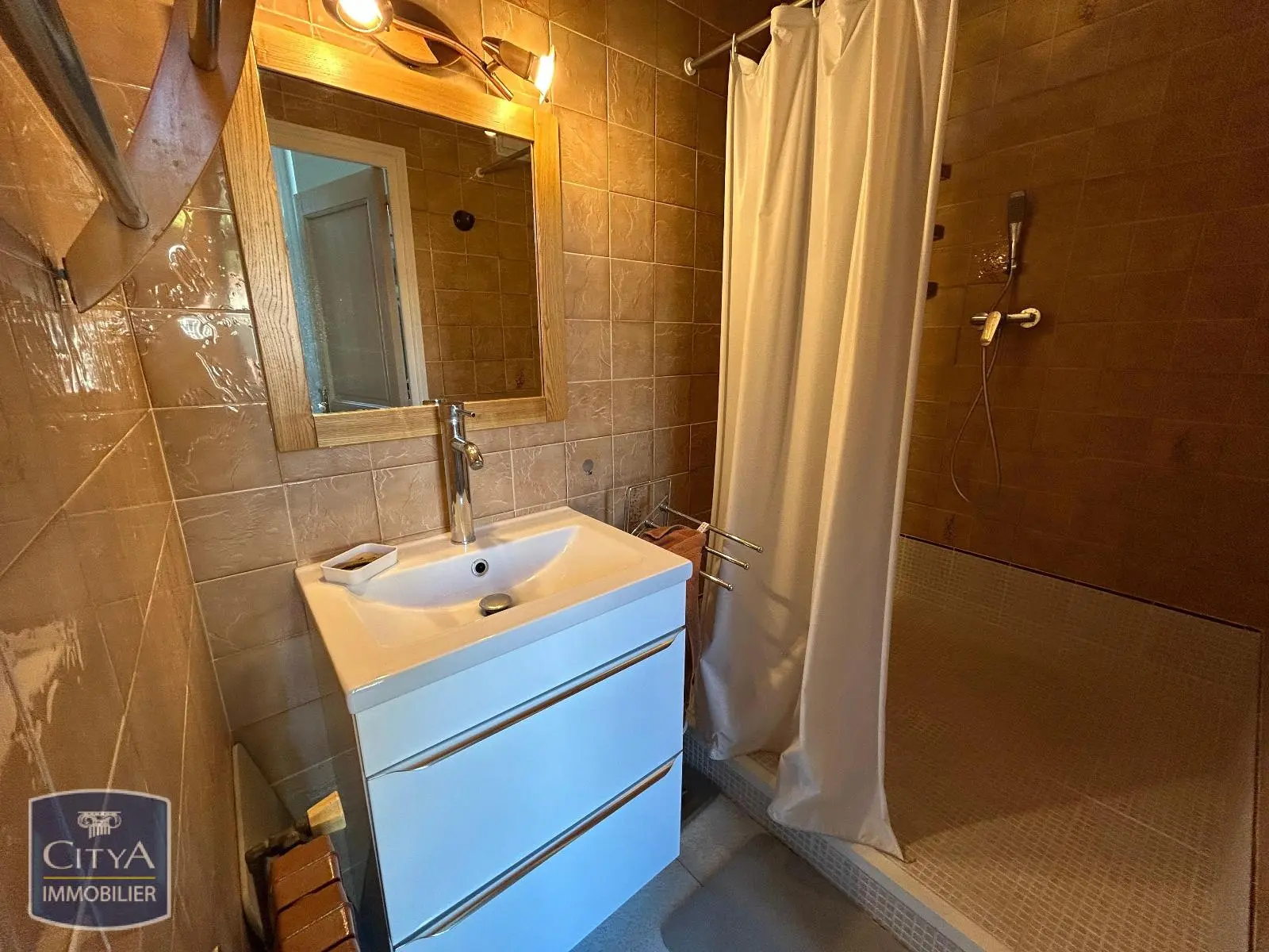 Photo 7 Maison 7 pièces 179.62m²