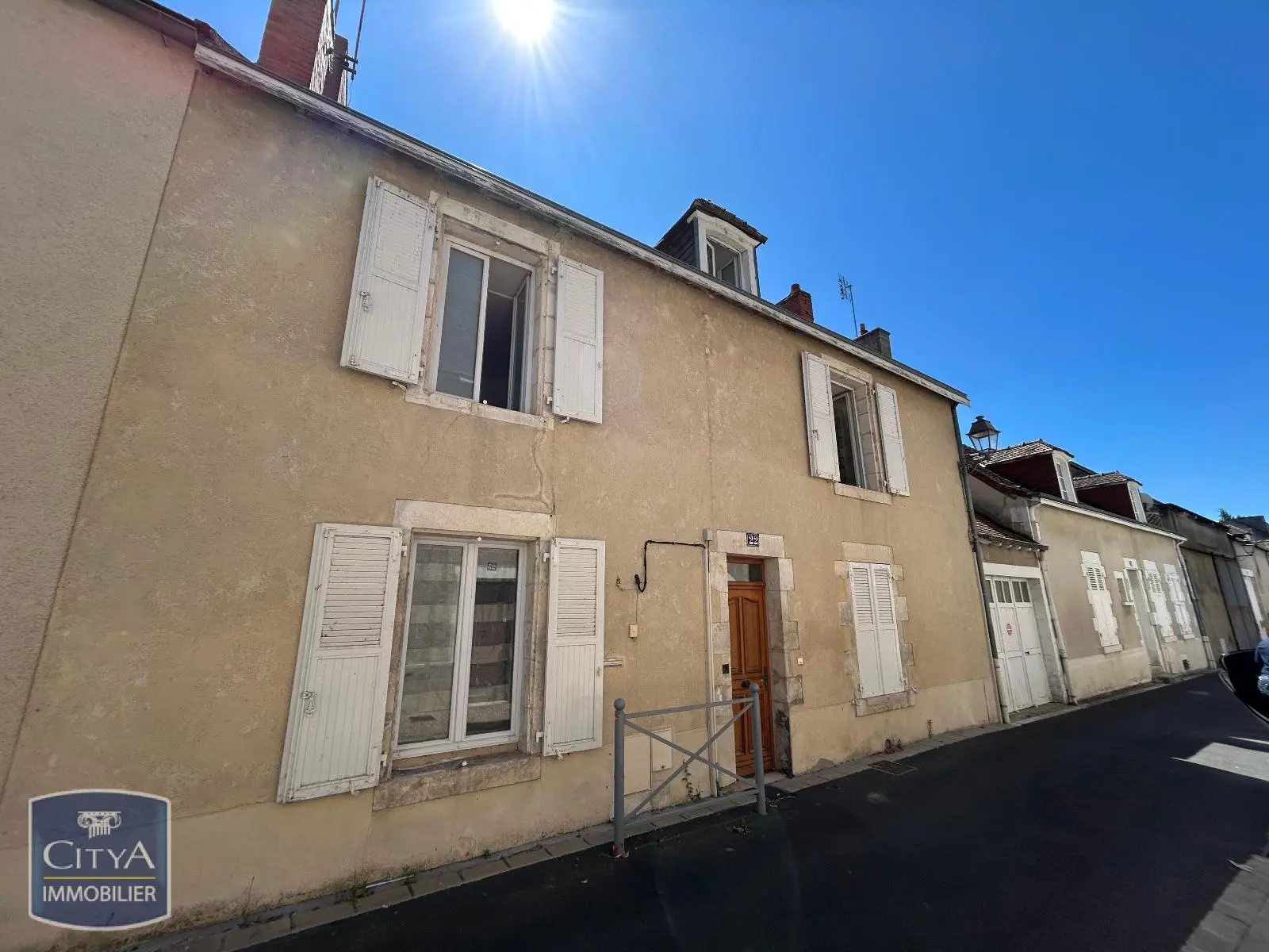 Photo 1 Maison 7 pièces 150m²
