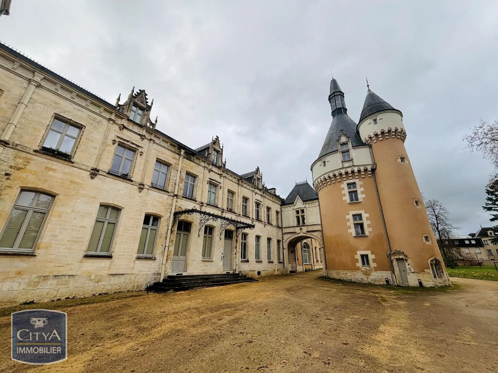 Photo 2 Appartement 4 pièces 85m²