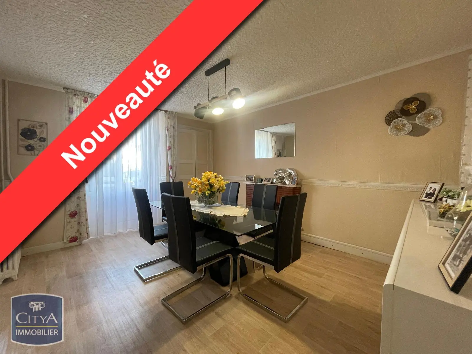 Photo Maison 4 pièces 145m²