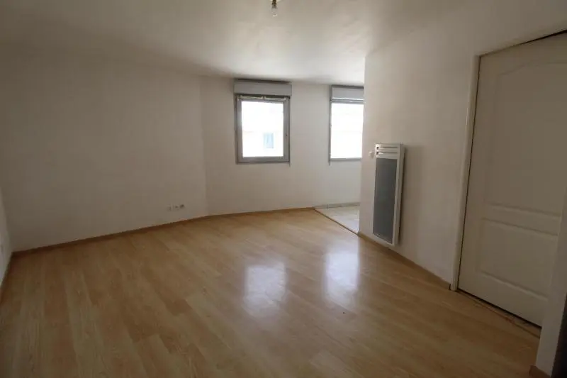 Photo 3 Appartement 1 pièce 32.1m²
