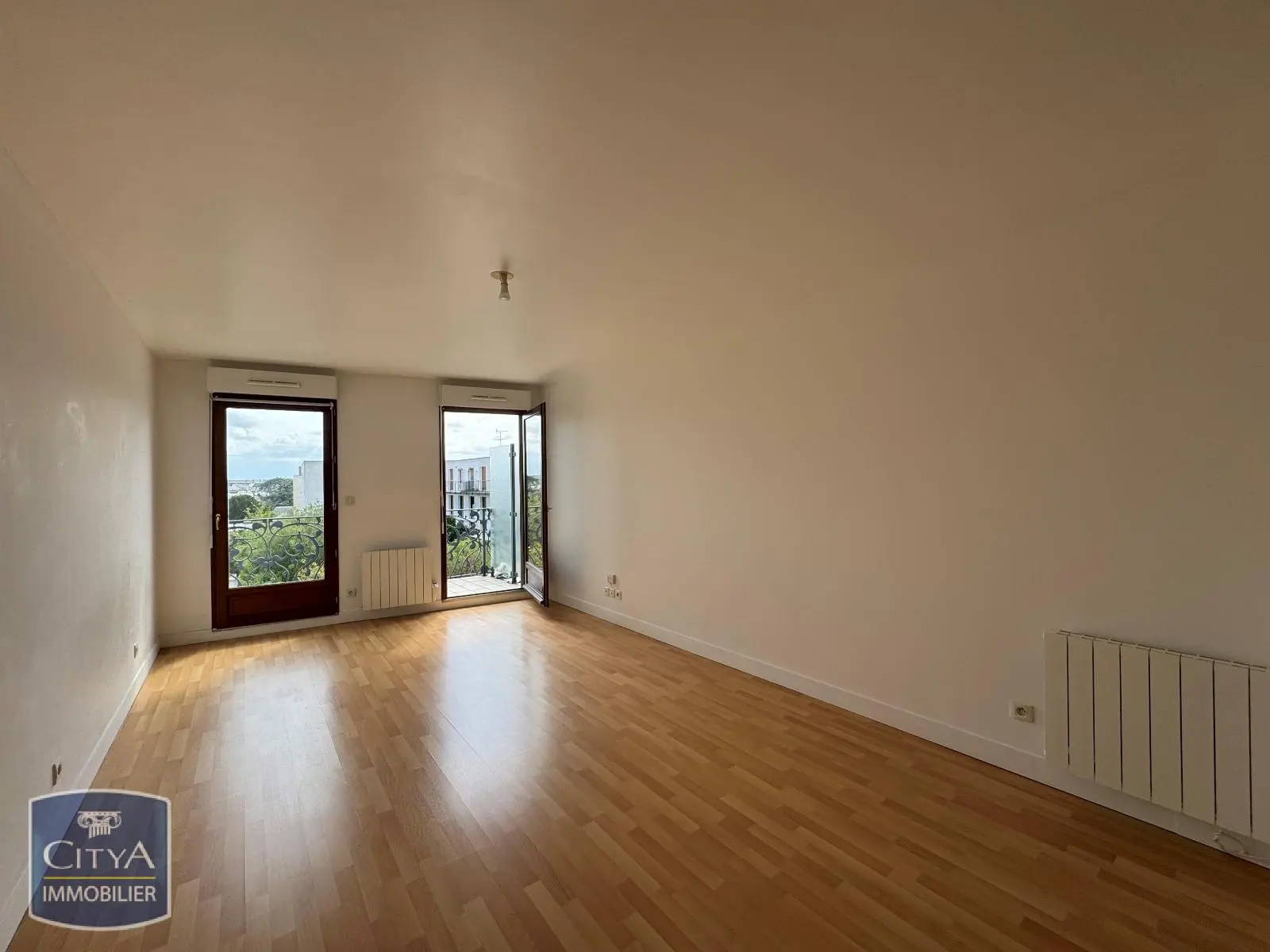 Photo 1 Appartement 1 pièce 32.24m²