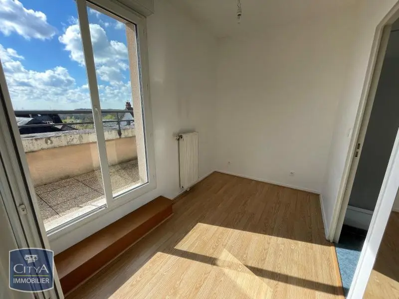 Photo 4 Appartement 1 pièce 30.37m²