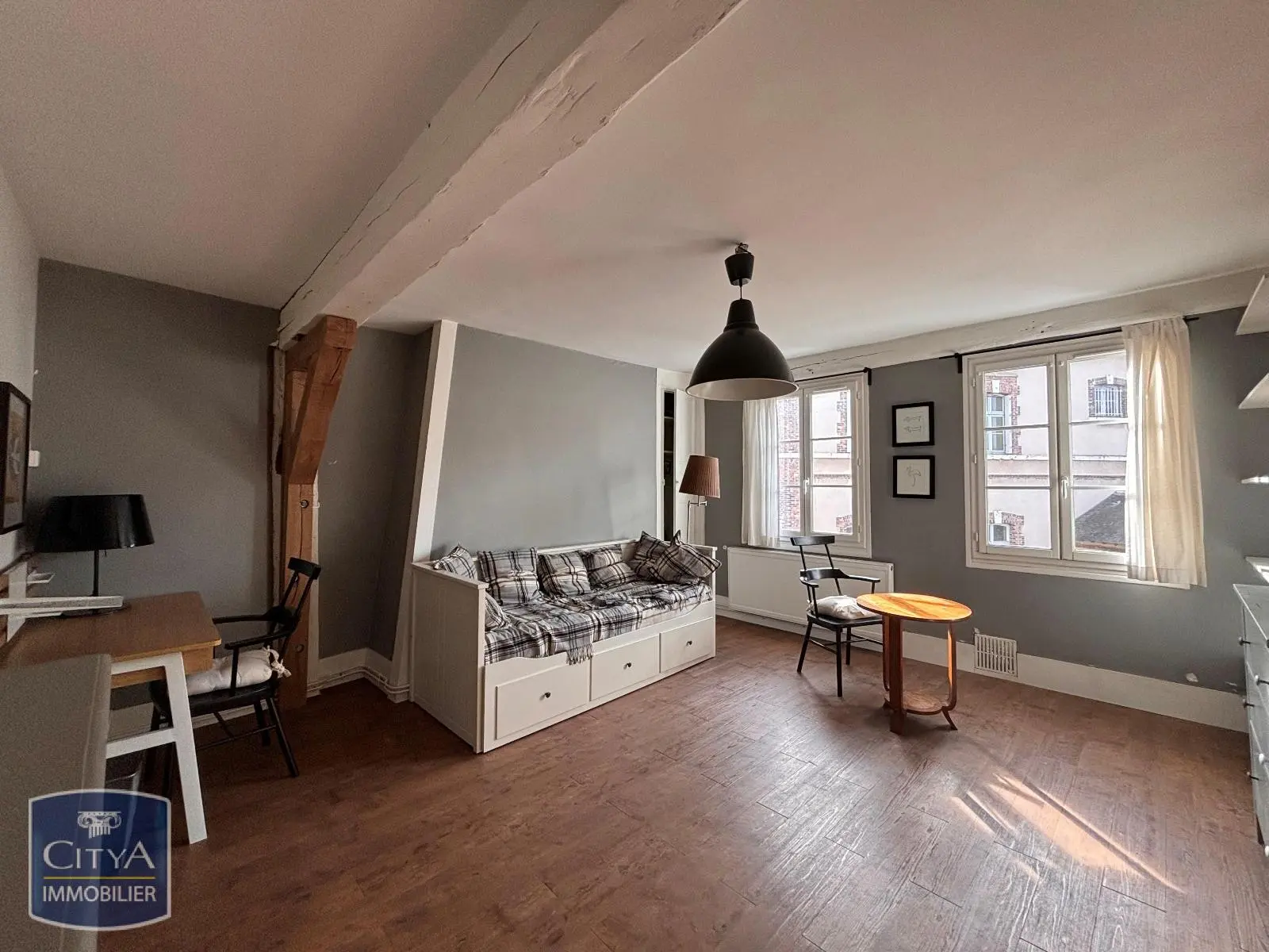 Photo 1 Appartement 1 pièce 29.88m²