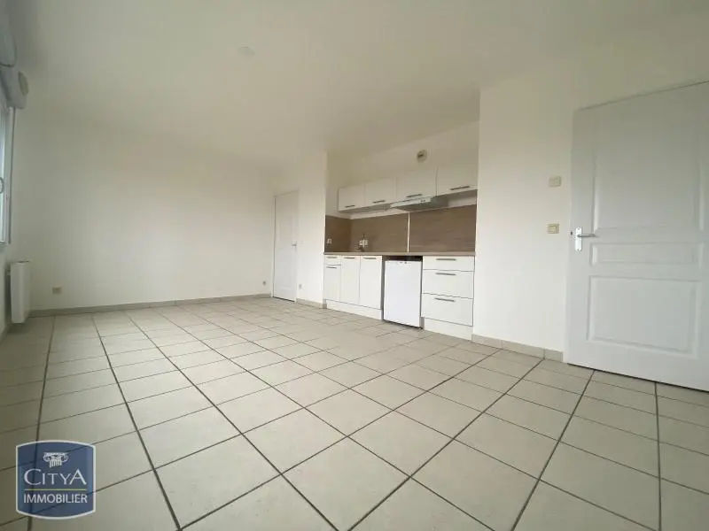 Photo 1 Appartement 1 pièce 31.22m²