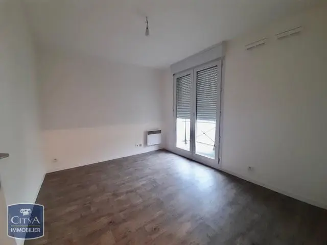 Photo 1 Appartement 1 pièce 18.8m²
