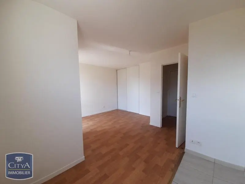 Photo 3 Appartement 1 pièce 23.3m²
