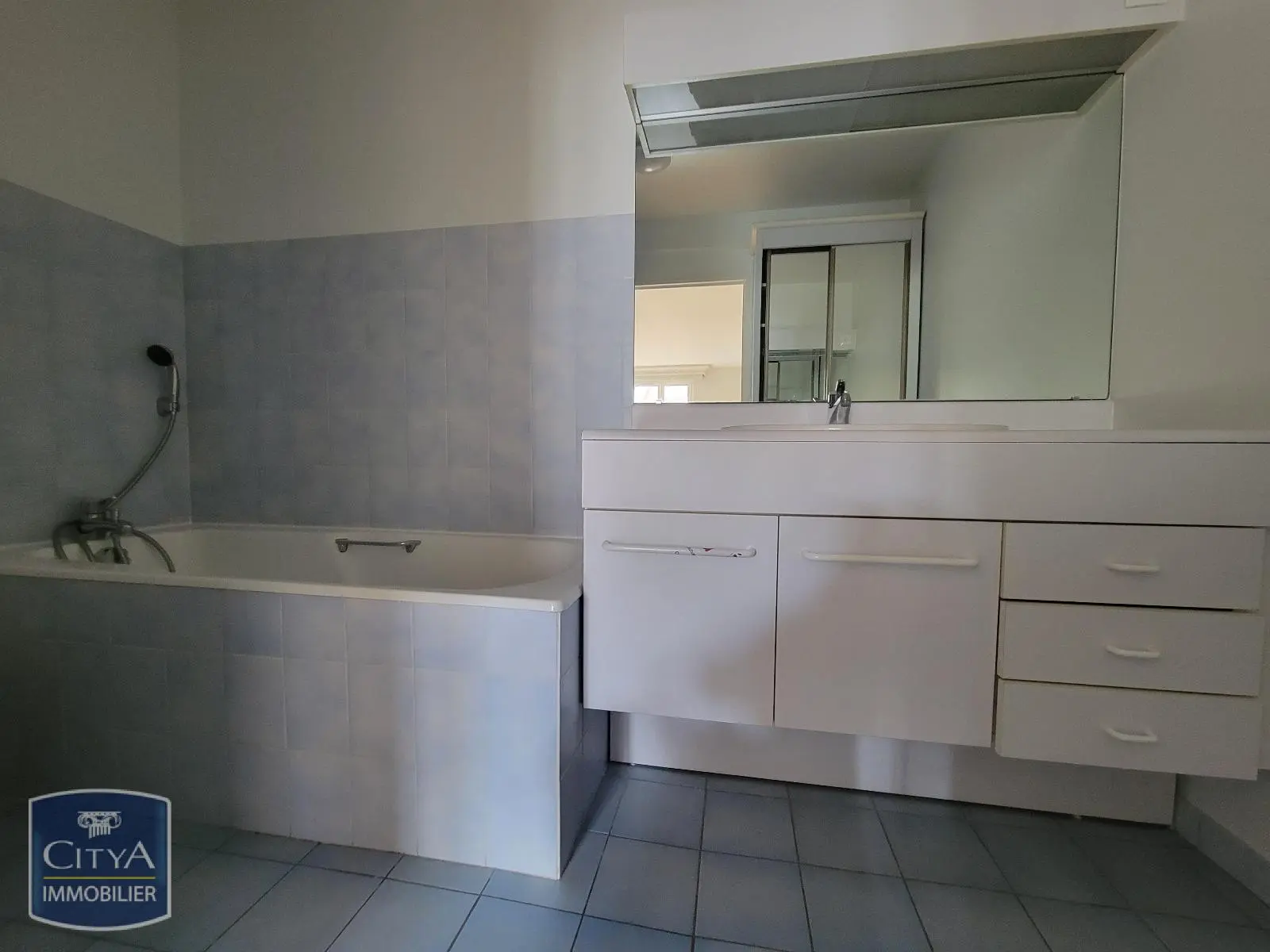 Photo 11 Appartement 4 pièces 99.13m²