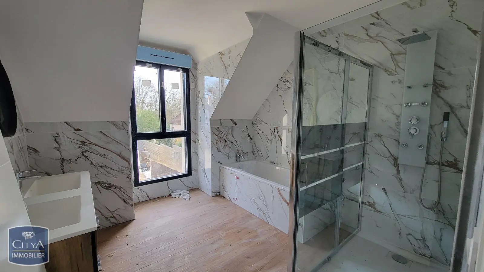 Photo 18 Maison 5 pièces 125.77m²