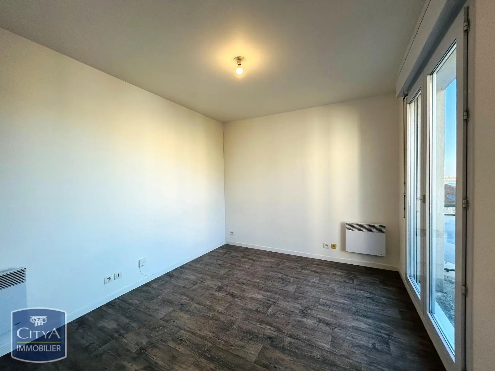 Photo 2 Appartement 1 pièce 18.8m²