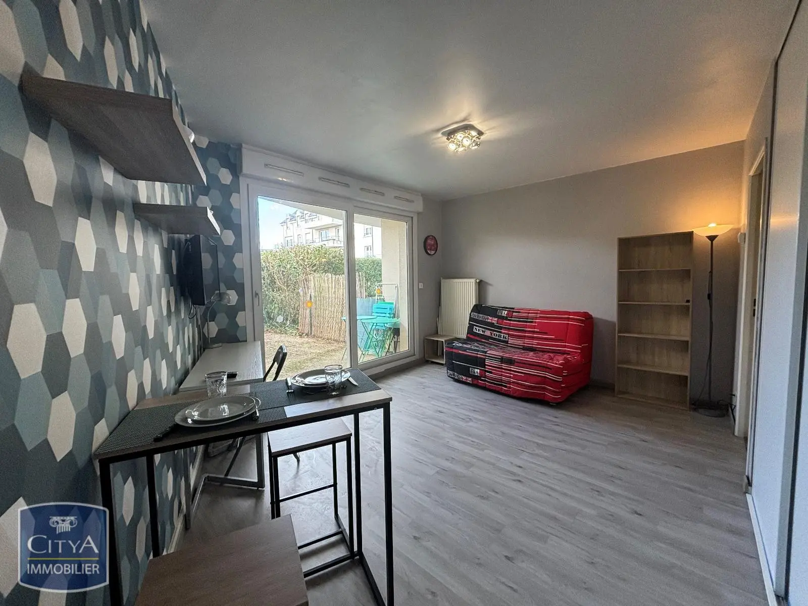 Photo 2 Appartement 1 pièce 24.5m²