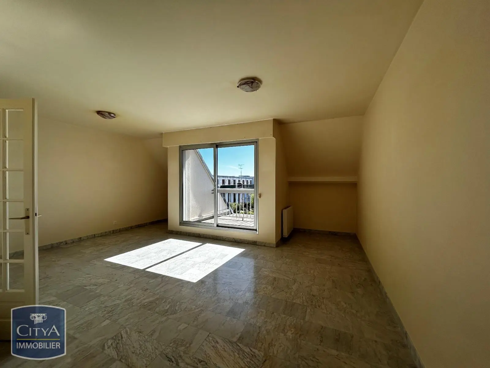Photo 2 Appartement 2 pièces 62.2m²