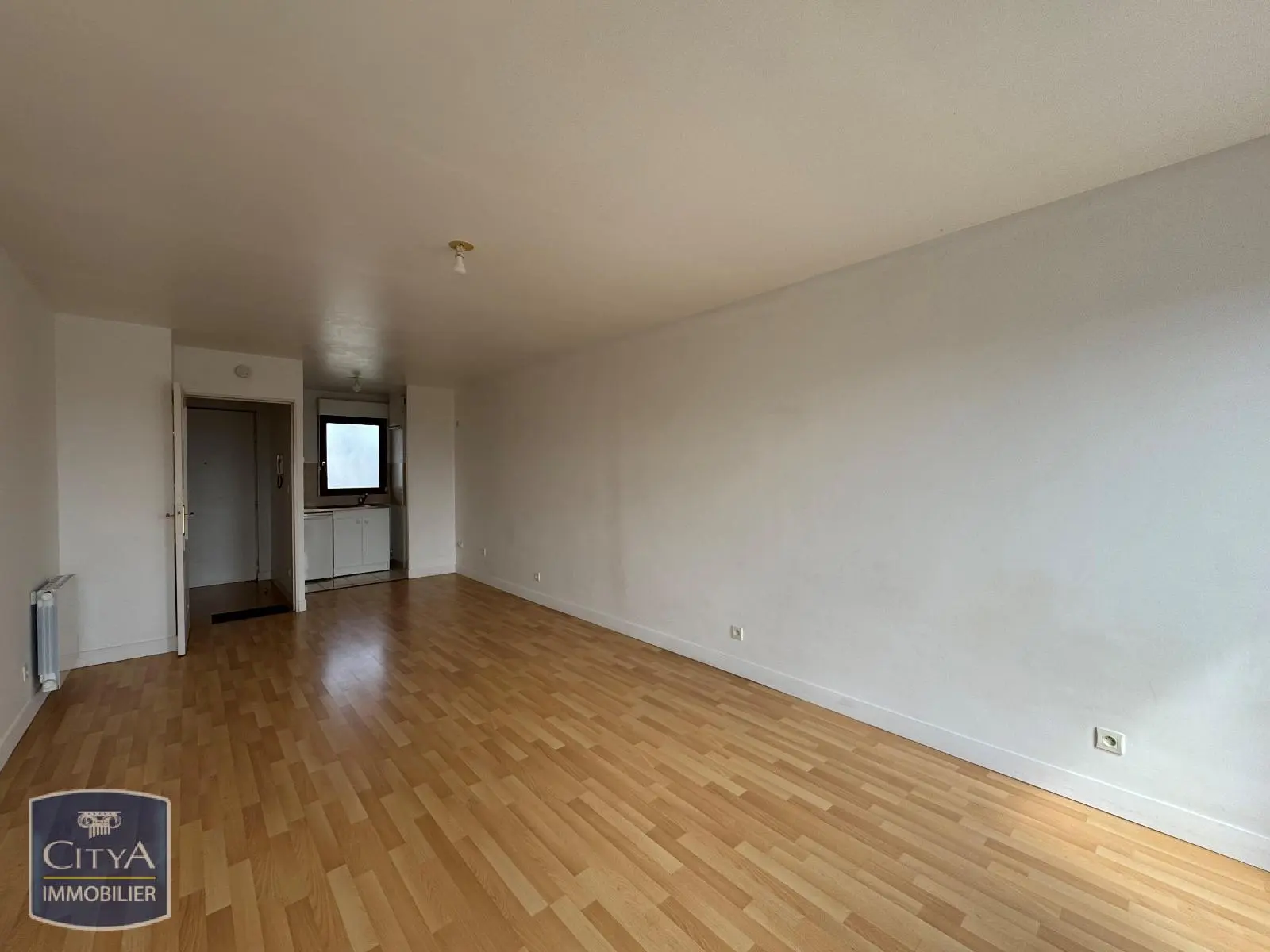 Photo 2 Appartement 1 pièce 32.24m²