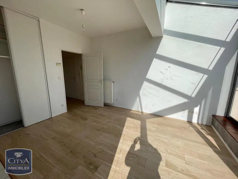 Photo 3 Appartement 1 pièce 30.37m²