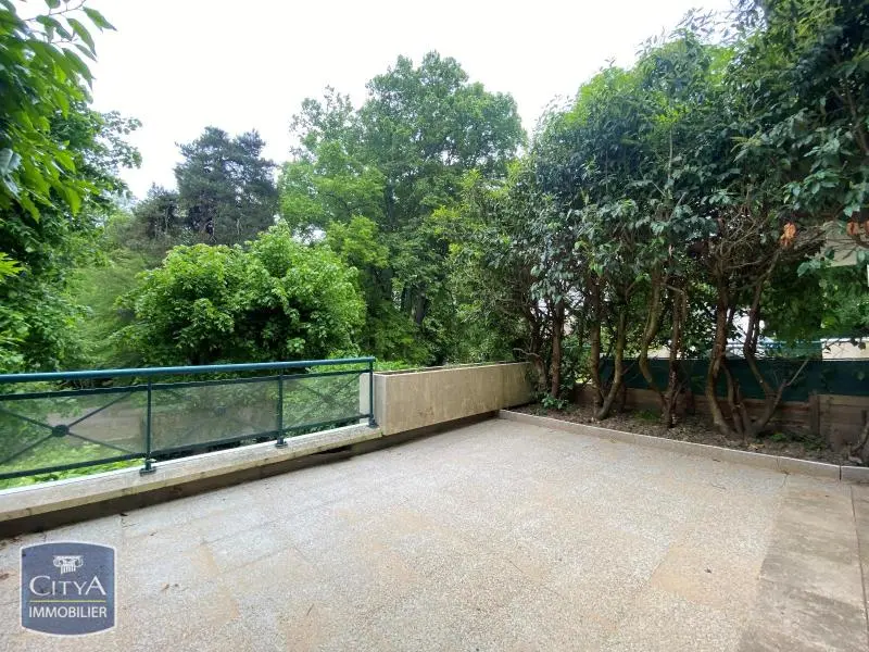 Photo 1 Appartement 1 pièce 24.77m²