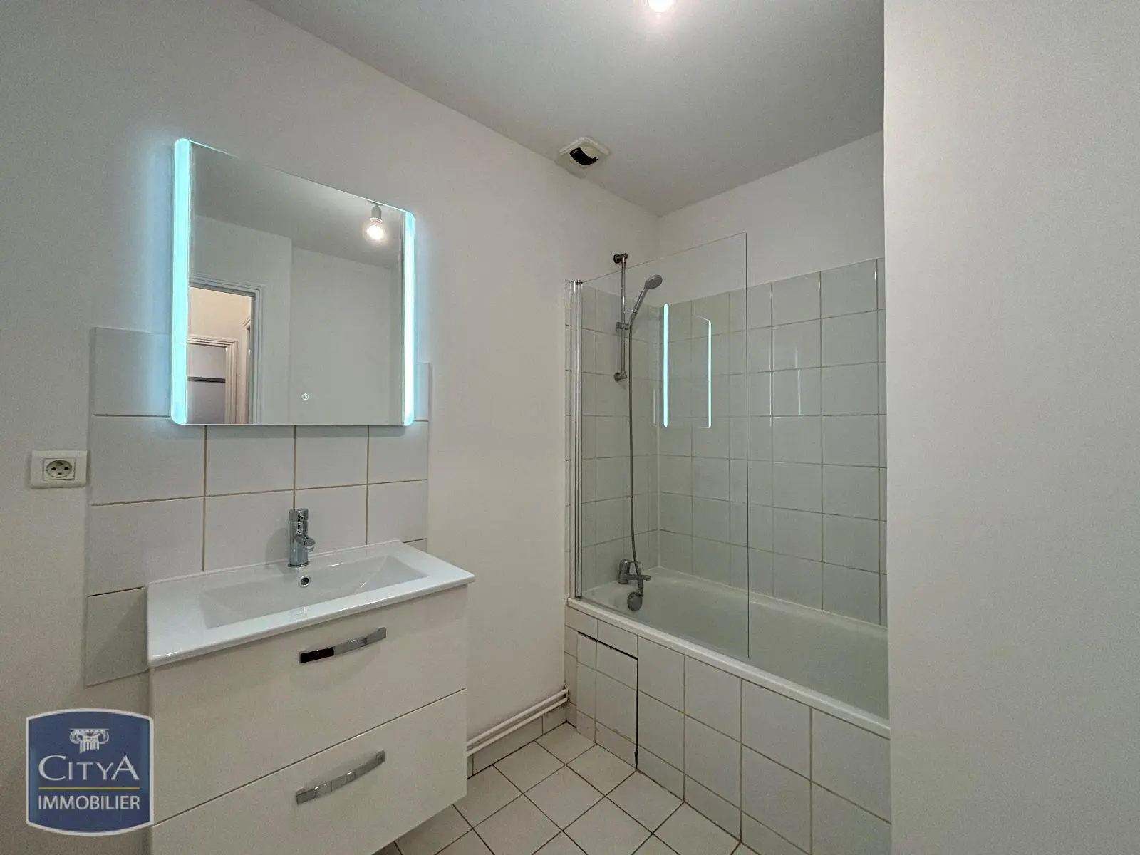 Photo 7 Appartement 2 pièces 56.22m²