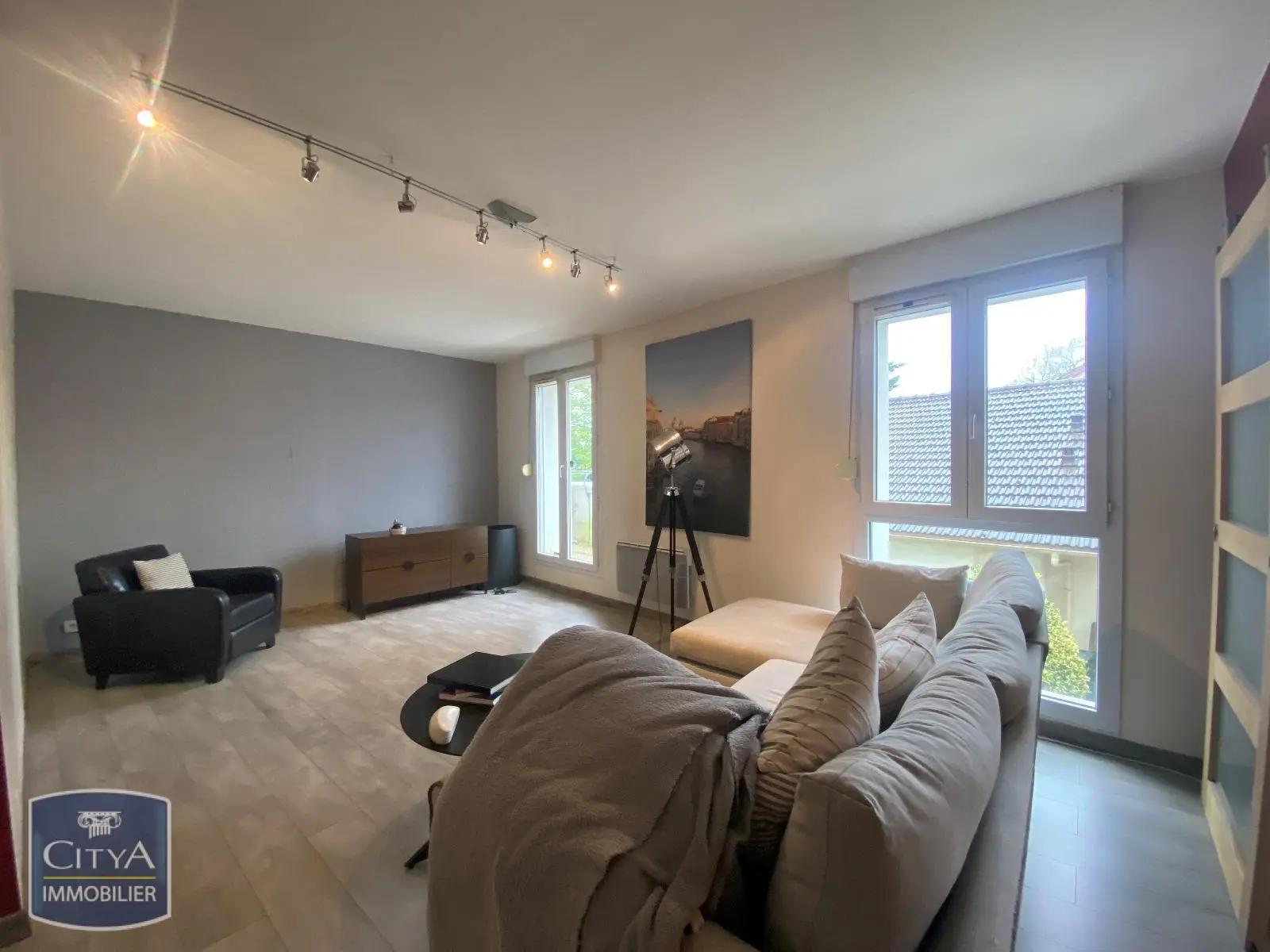 Photo 3 Appartement 5 pièces 97.91m²