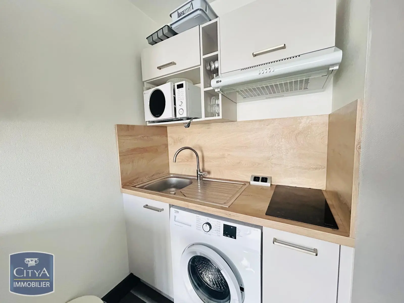 Photo 2 Appartement 1 pièce 16.09m²