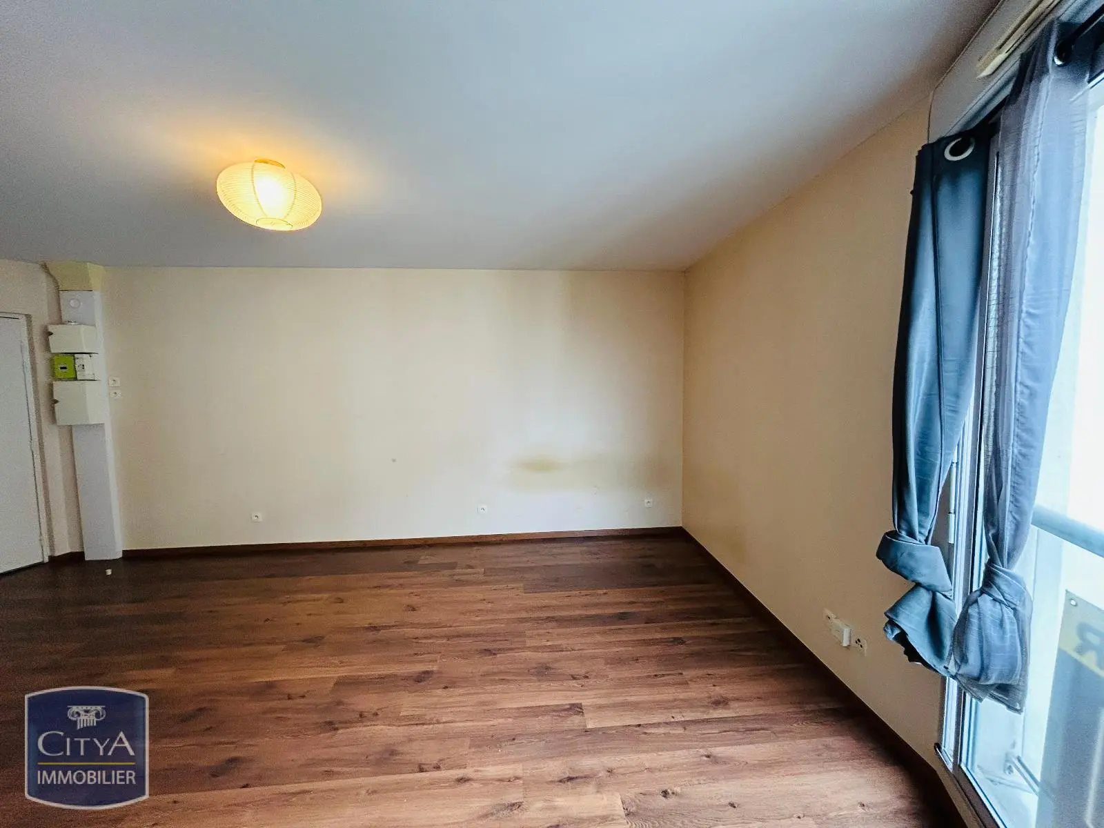 Photo 1 Appartement 1 pièce 32.17m²