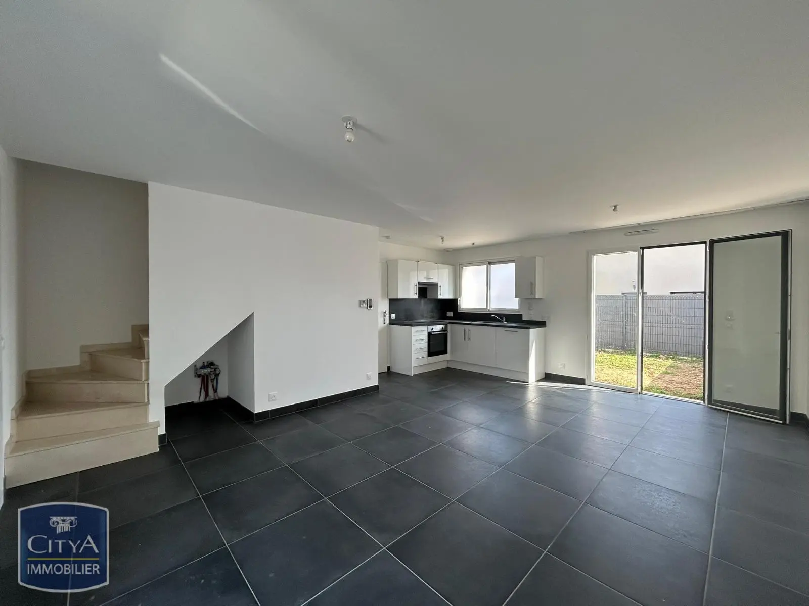 Photo 1 Maison 4 pièces 83m²