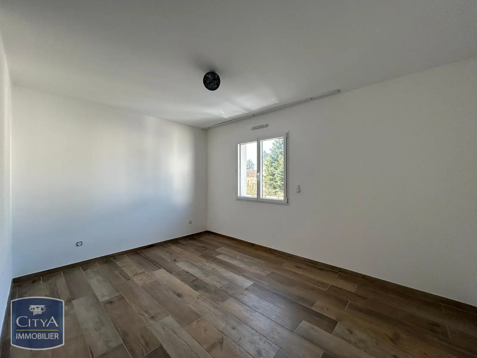 Photo 8 Maison 4 pièces 83m²