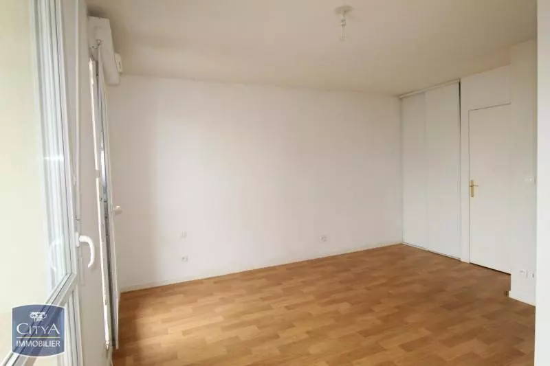 Illustration pour Appartement 1 pièce 25.49m² Photo Appartement 1 pièce 25.49m²