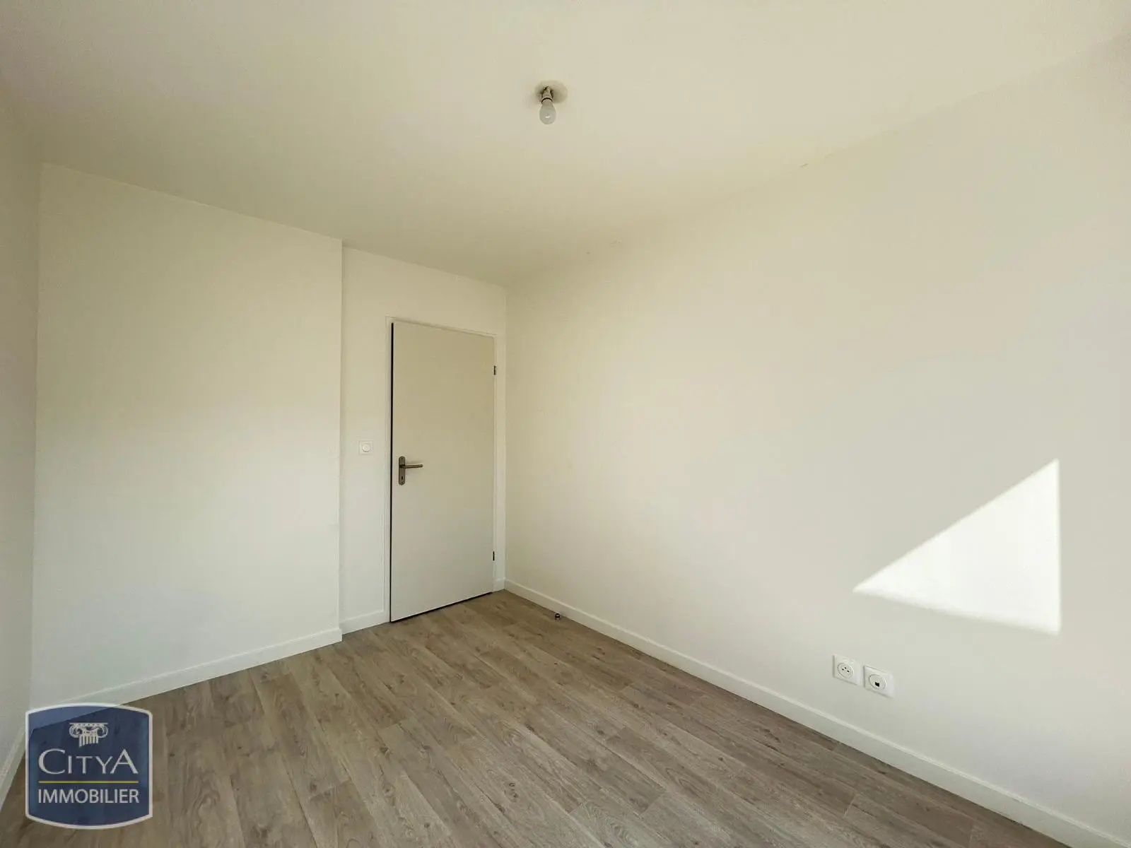 Photo 4 appartement Luisant