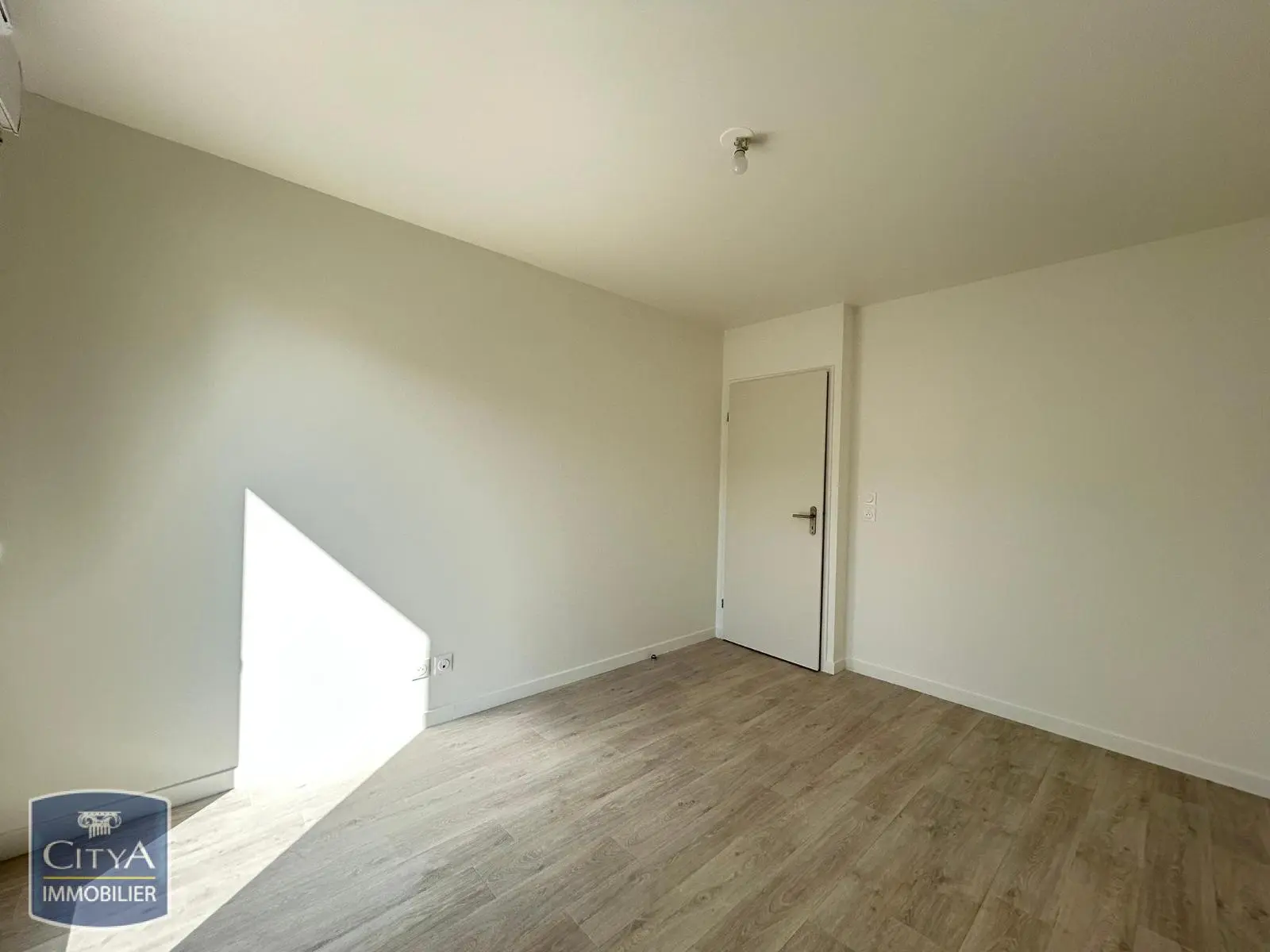 Photo 6 appartement Luisant