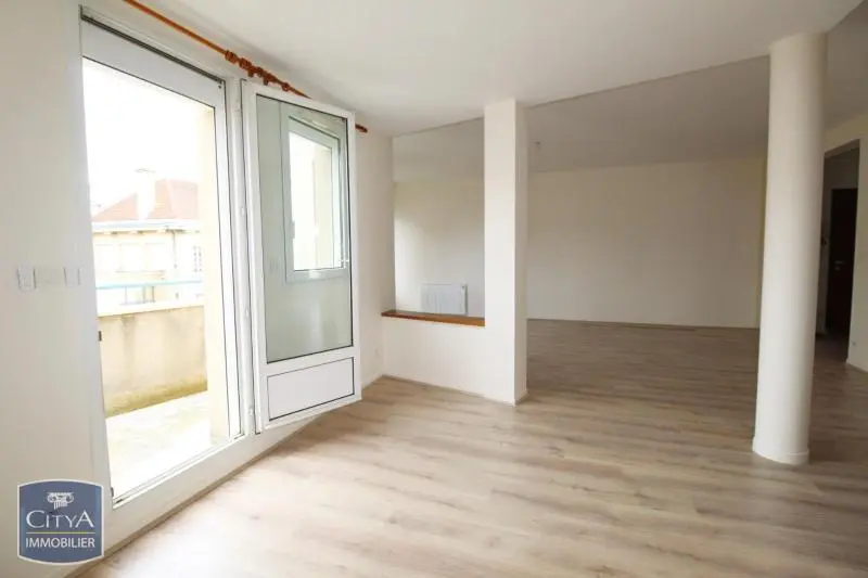 Photo 3 Appartement 4 pièces 84.82m²