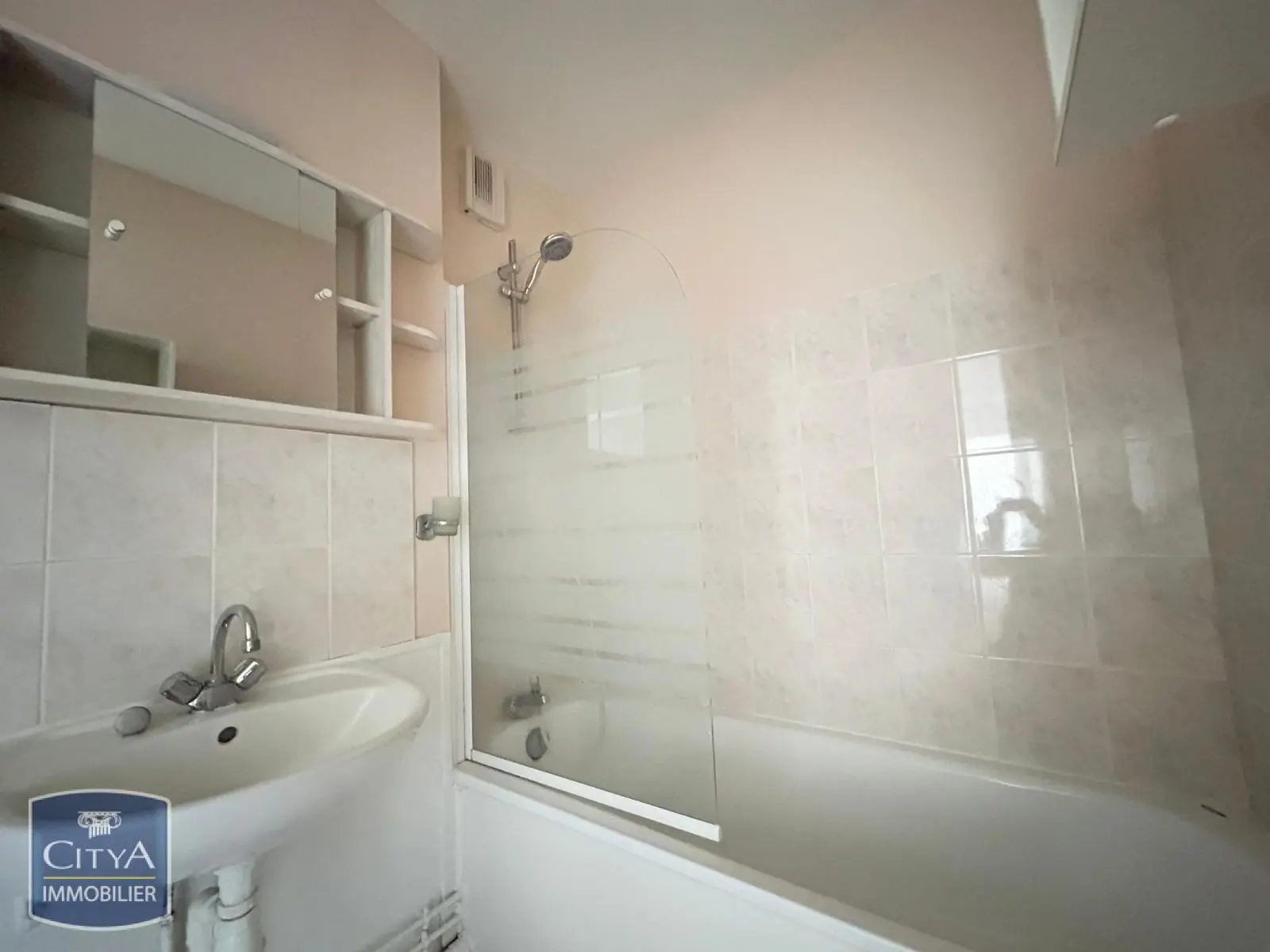 Photo 12 Appartement 3 pièces 58.41m²