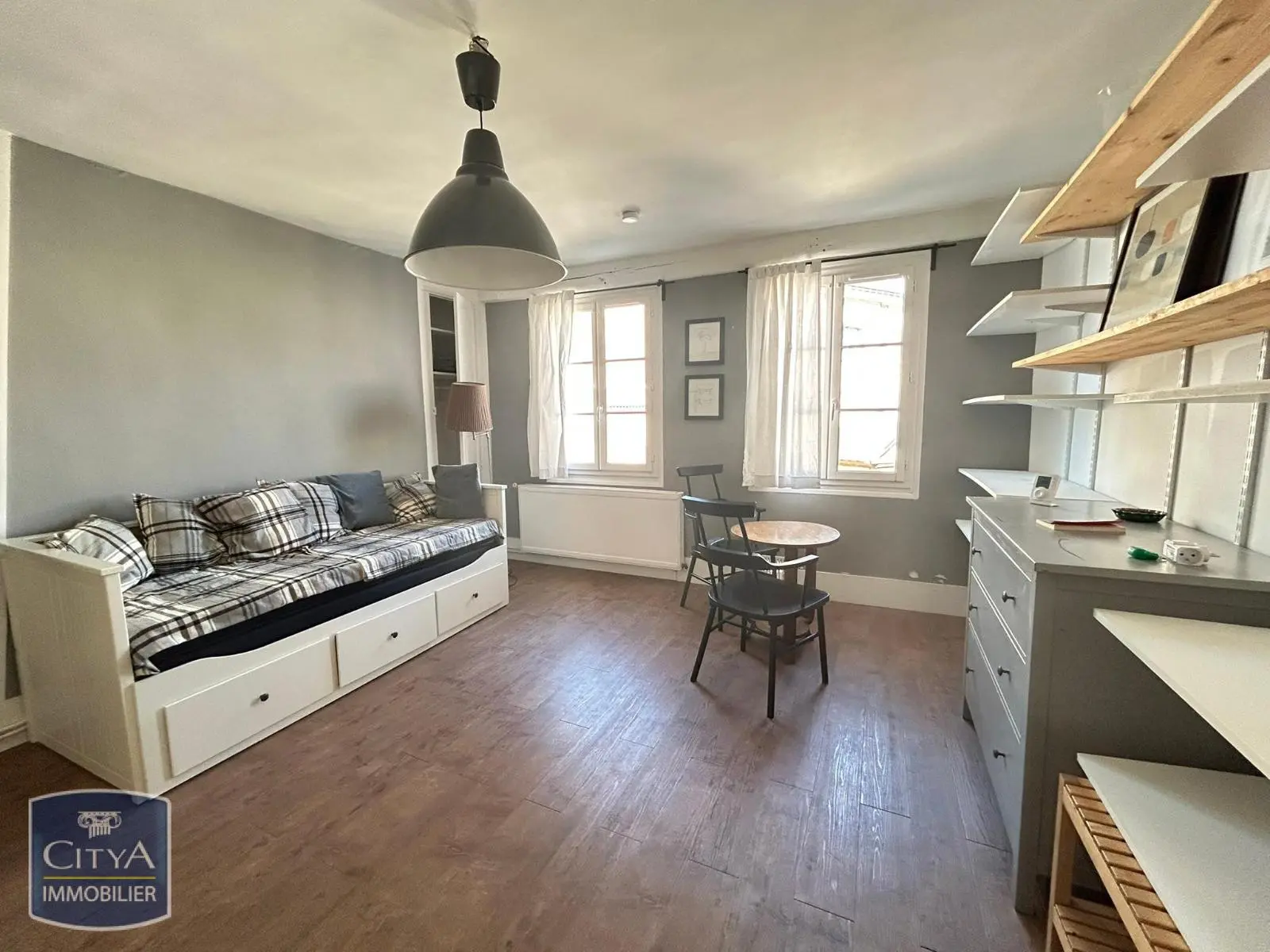 Photo 2 Appartement 1 pièce 29.88m²