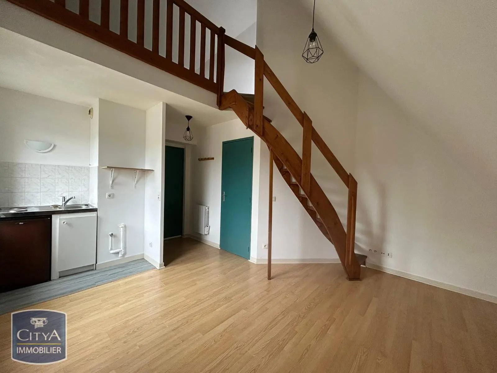 Photo 1 Appartement 1 pièce 25.01m²