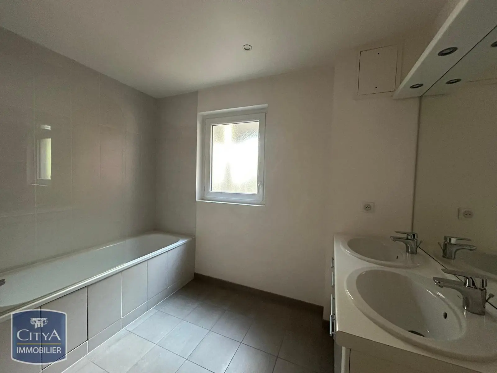 Photo 7 Appartement 4 pièces 103.5m²