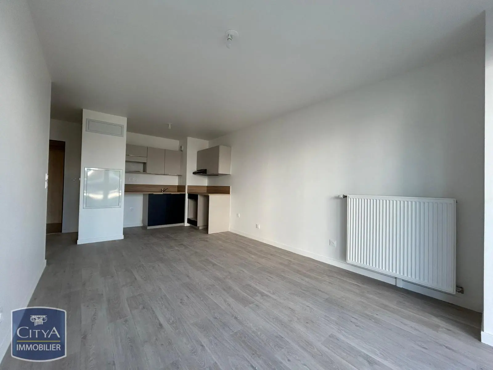 Photo 2 appartement Luisant