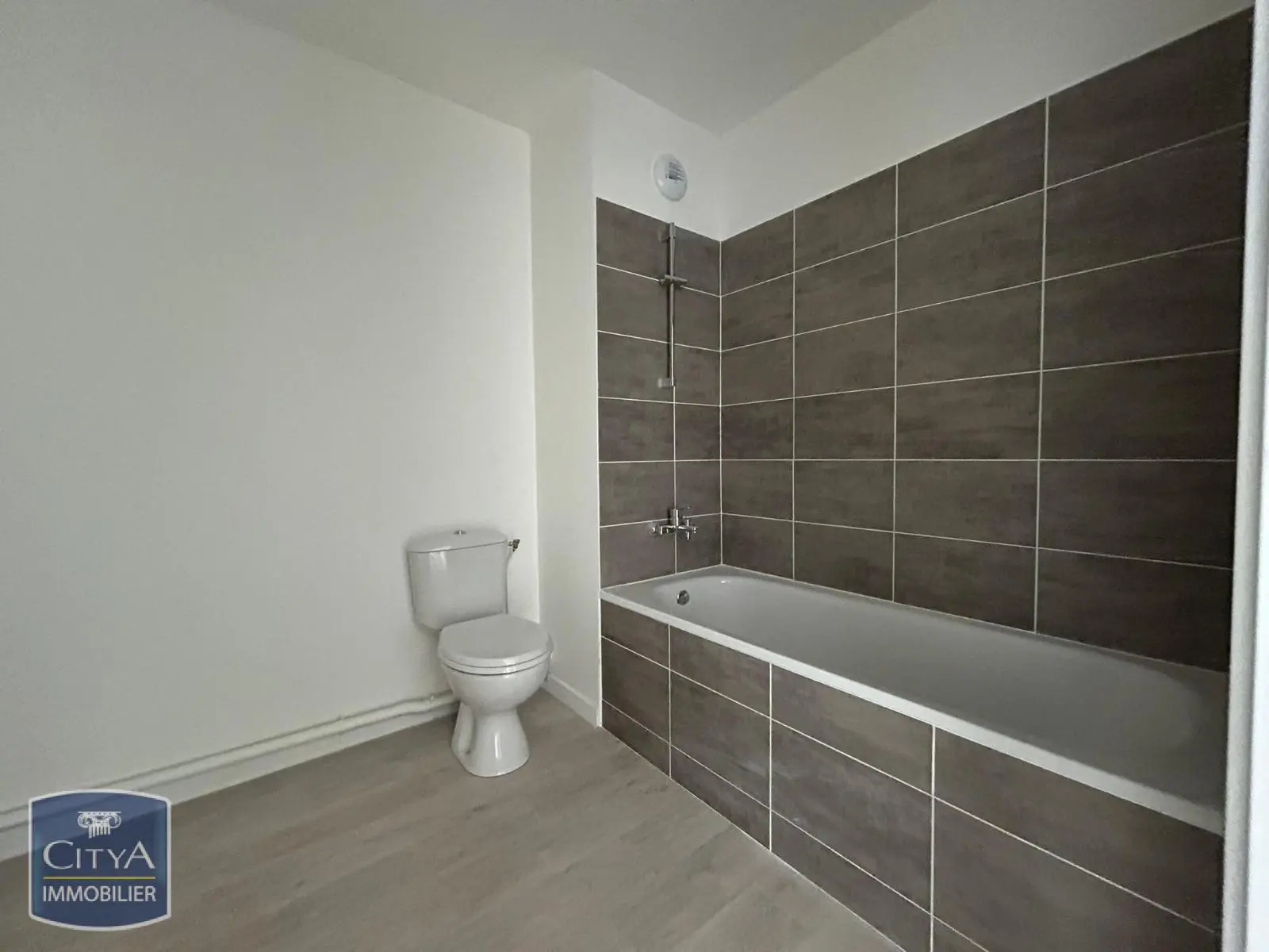 Photo 7 appartement Luisant