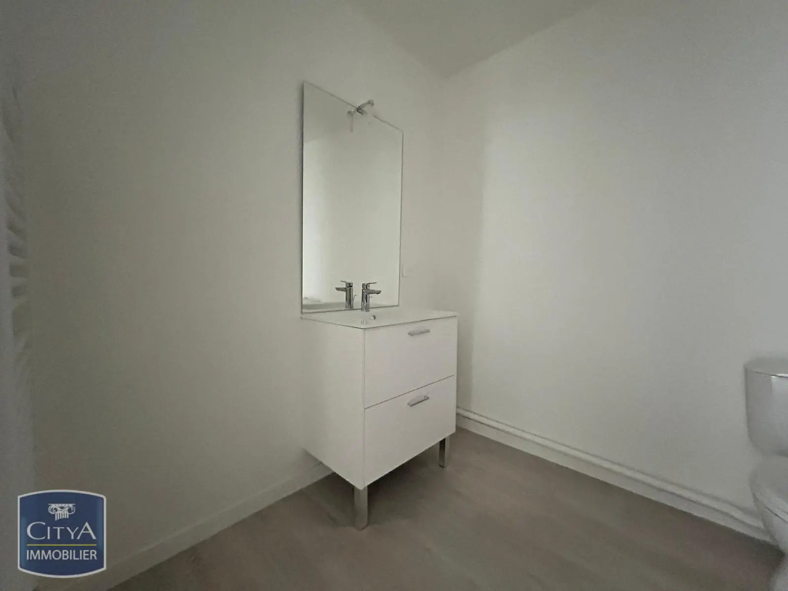 Photo 8 appartement Luisant