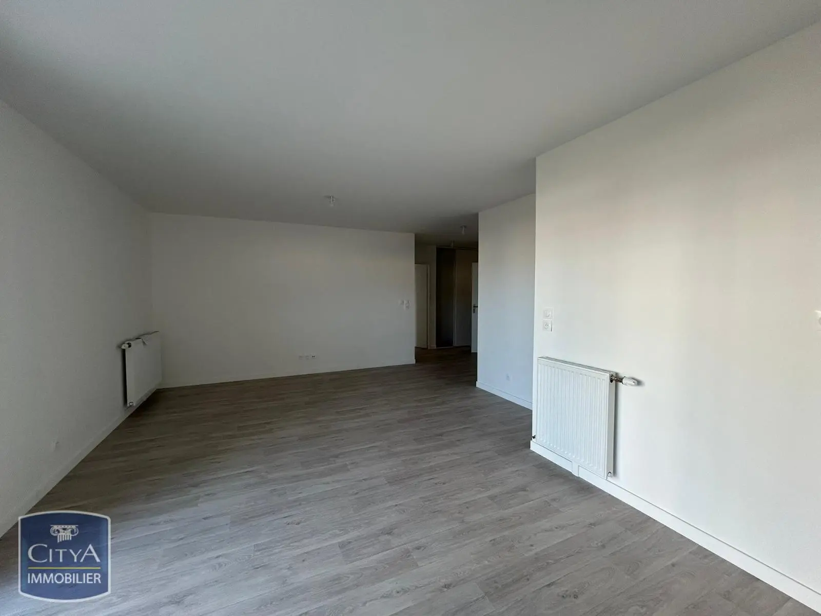 Photo 2 appartement Luisant