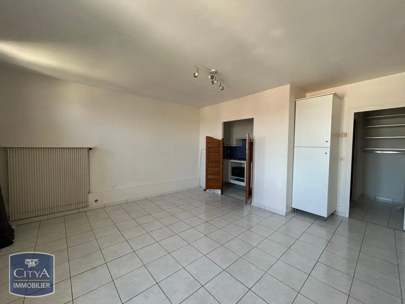 Photo 1 Appartement 1 pièce 30.97m²
