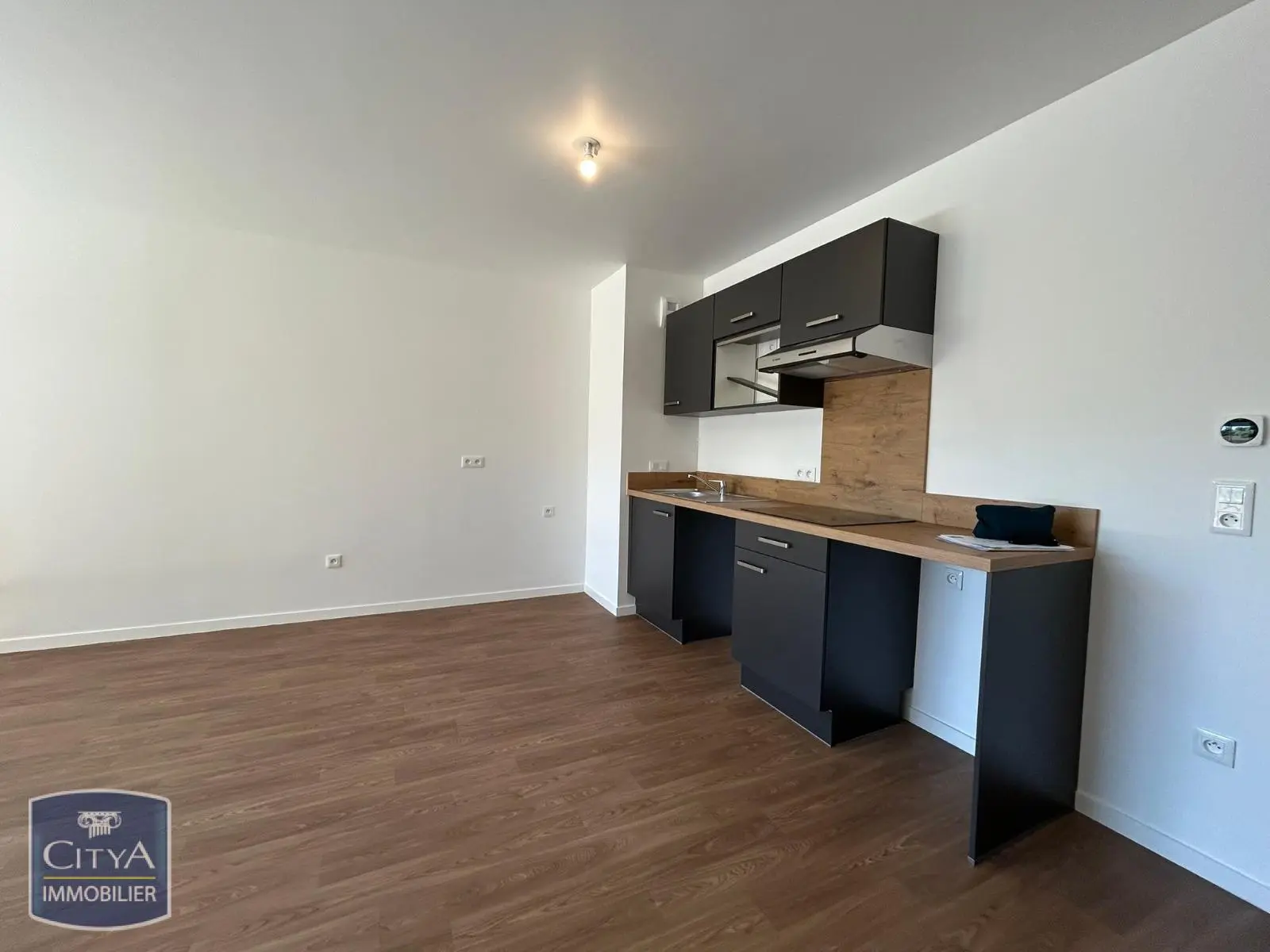 Photo 3 Appartement 2 pièces 41.87m²