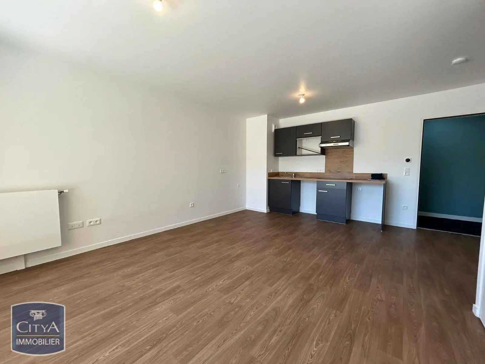 Photo 1 Appartement 2 pièces 41.87m²