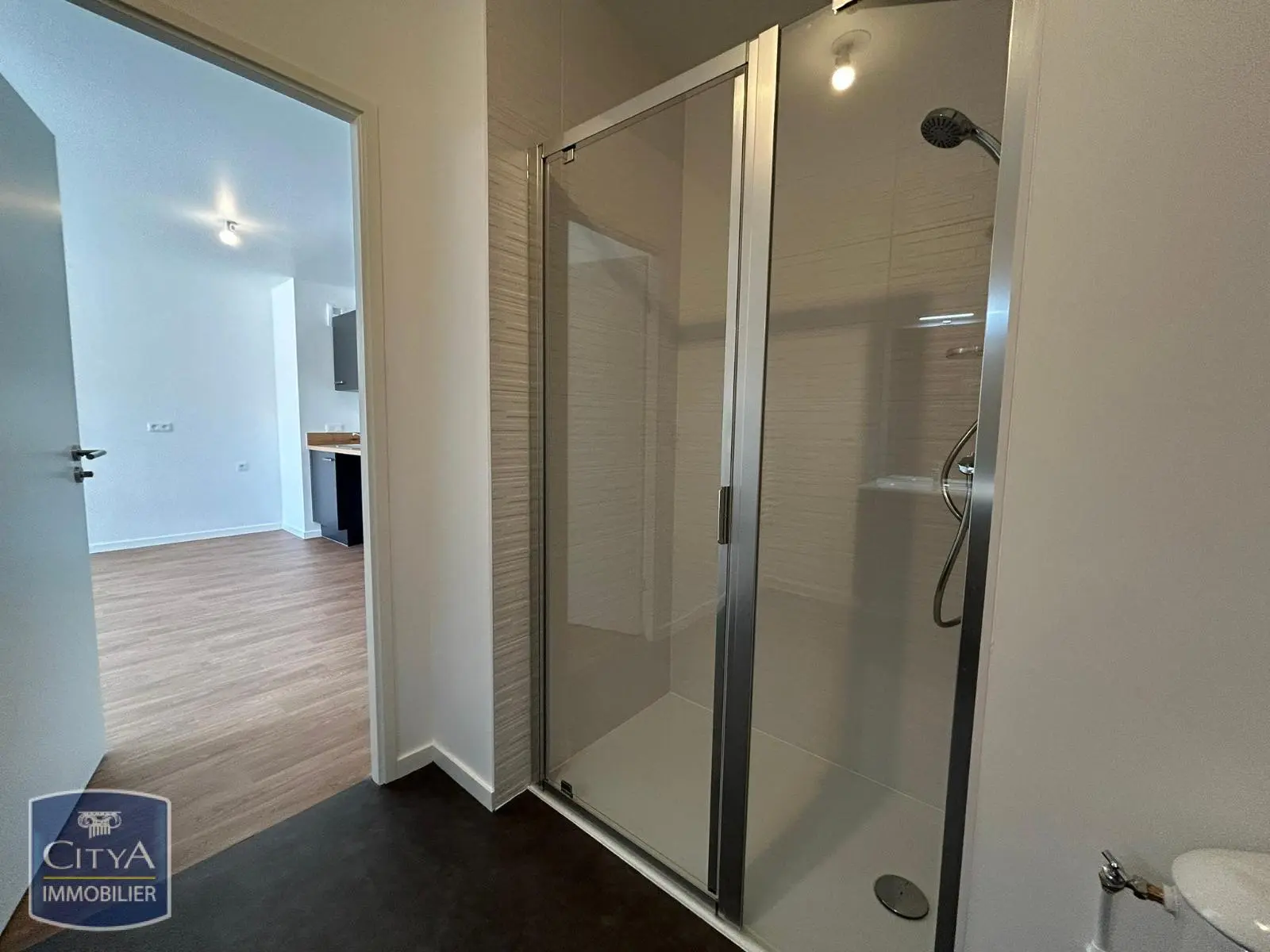 Photo 6 Appartement 2 pièces 41.87m²